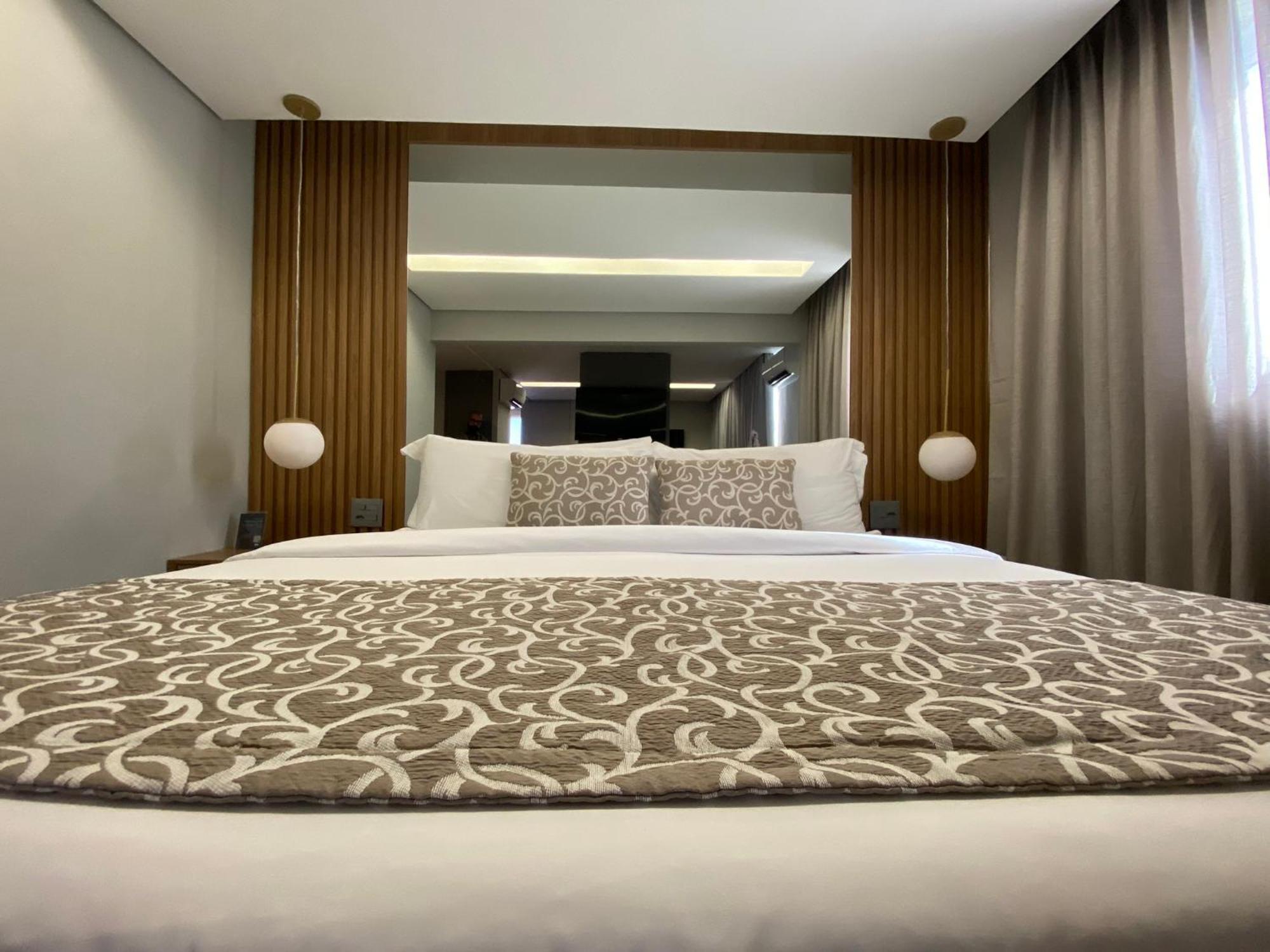 Hotel H2 Platinum Lourdes Belo Horizonte Exterior foto